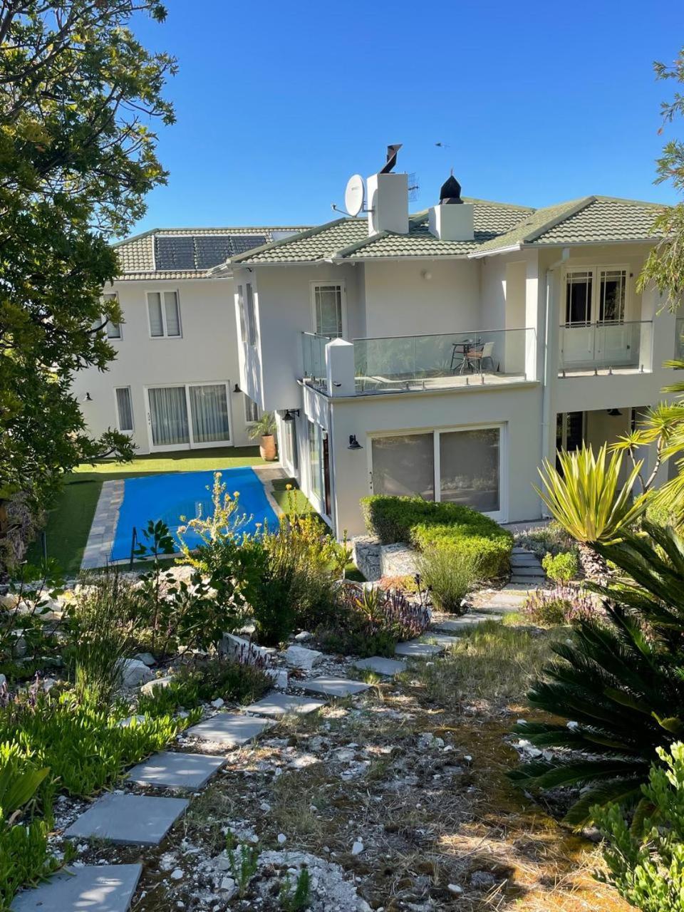 Sea 'N Summit Hermanus Villa Exterior photo